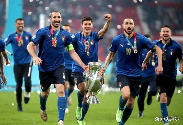 卫冕冠军意大利队展现强大实力 卫冕冠军意大利队展现强大实力