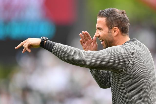 门兴格拉德巴赫遭遇客场失利,争冠局势不利 门兴格拉德巴赫遭遇客场失利,争冠局势不利