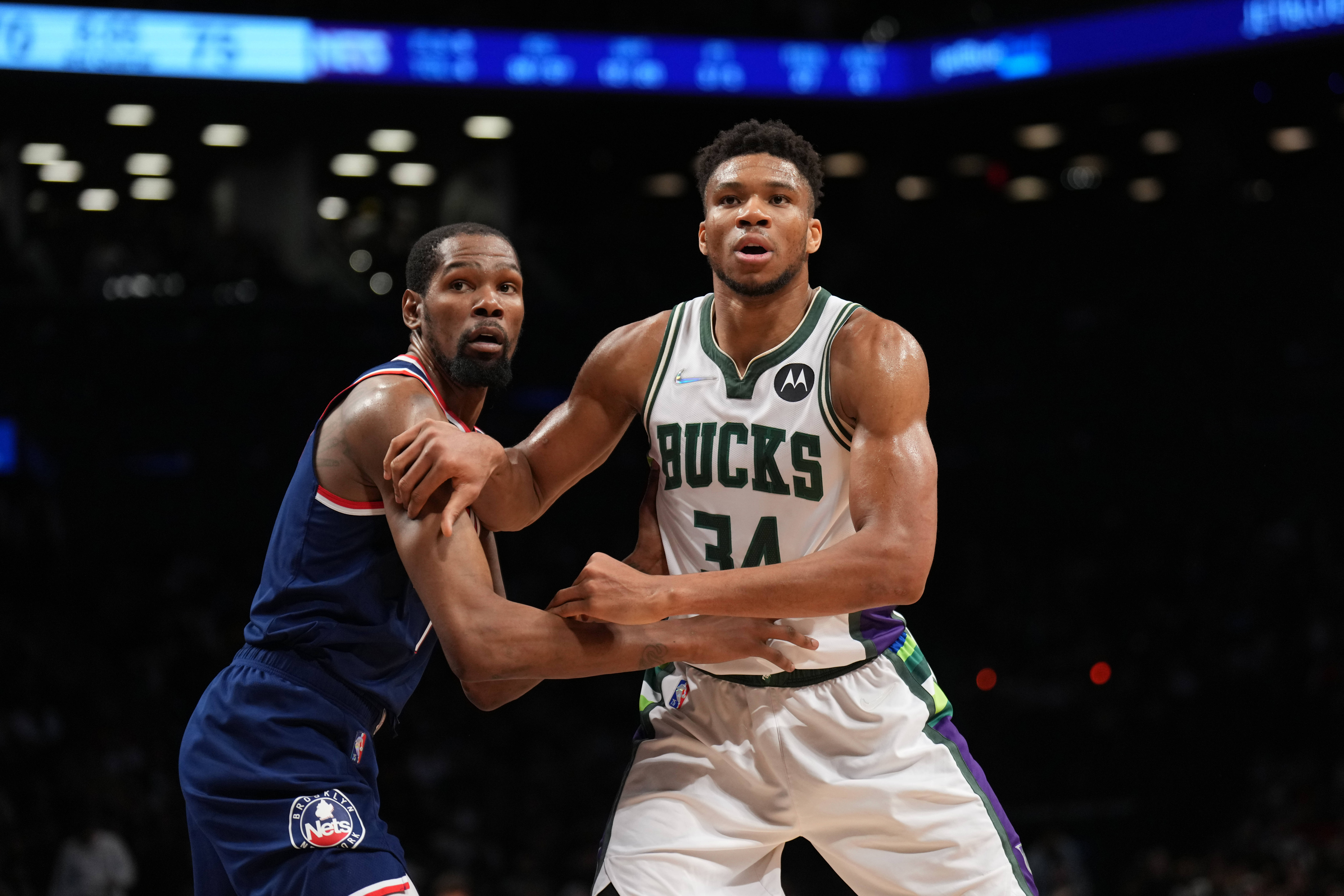 雄鹿队内部交流曝光,球员之间存在分歧 雄鹿队内部交流曝光,球员之间存在分歧