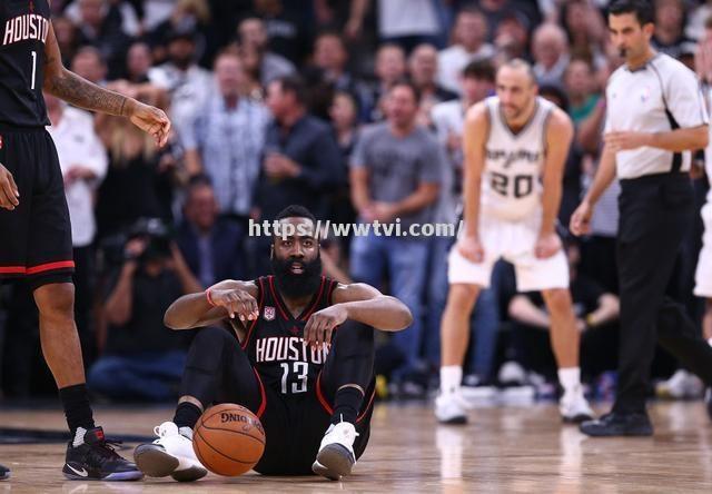 中国男篮遭遇马刺阵容轮换,输球无憾 中国男篮遭遇马刺阵容轮换,输球无憾