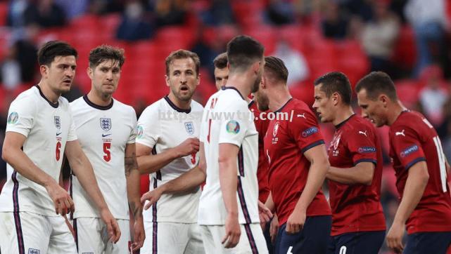 欧洲杯:比利时惨败丹麦,意大利憾负威尔士 欧洲杯:比利时惨败丹麦,意大利憾负威尔士