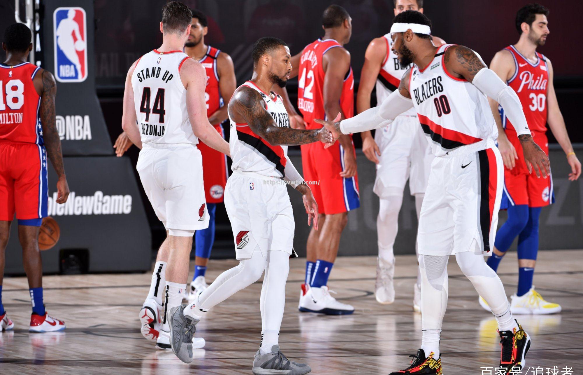 波特兰开拓者主场大胜快船,利拉德砍下30+12+6 波特兰开拓者主场大胜快船,利拉德砍下30+12+6