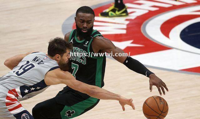 公牛大胜凯尔特人确认季后赛次轮,骑士坚守搏击 公牛大胜凯尔特人确认季后赛次轮,骑士坚守搏击