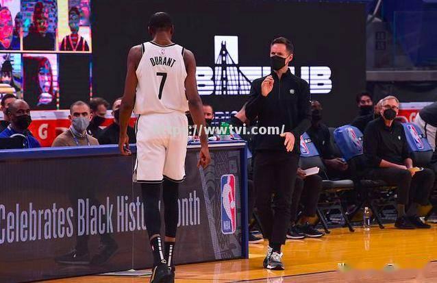 篮网队队员受伤缺席,季后赛表现受影响 篮网队队员受伤缺席,季后赛表现受影响