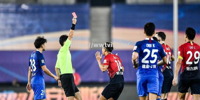 星空体育-球队备战赛程调整，球员状态达到巅峰