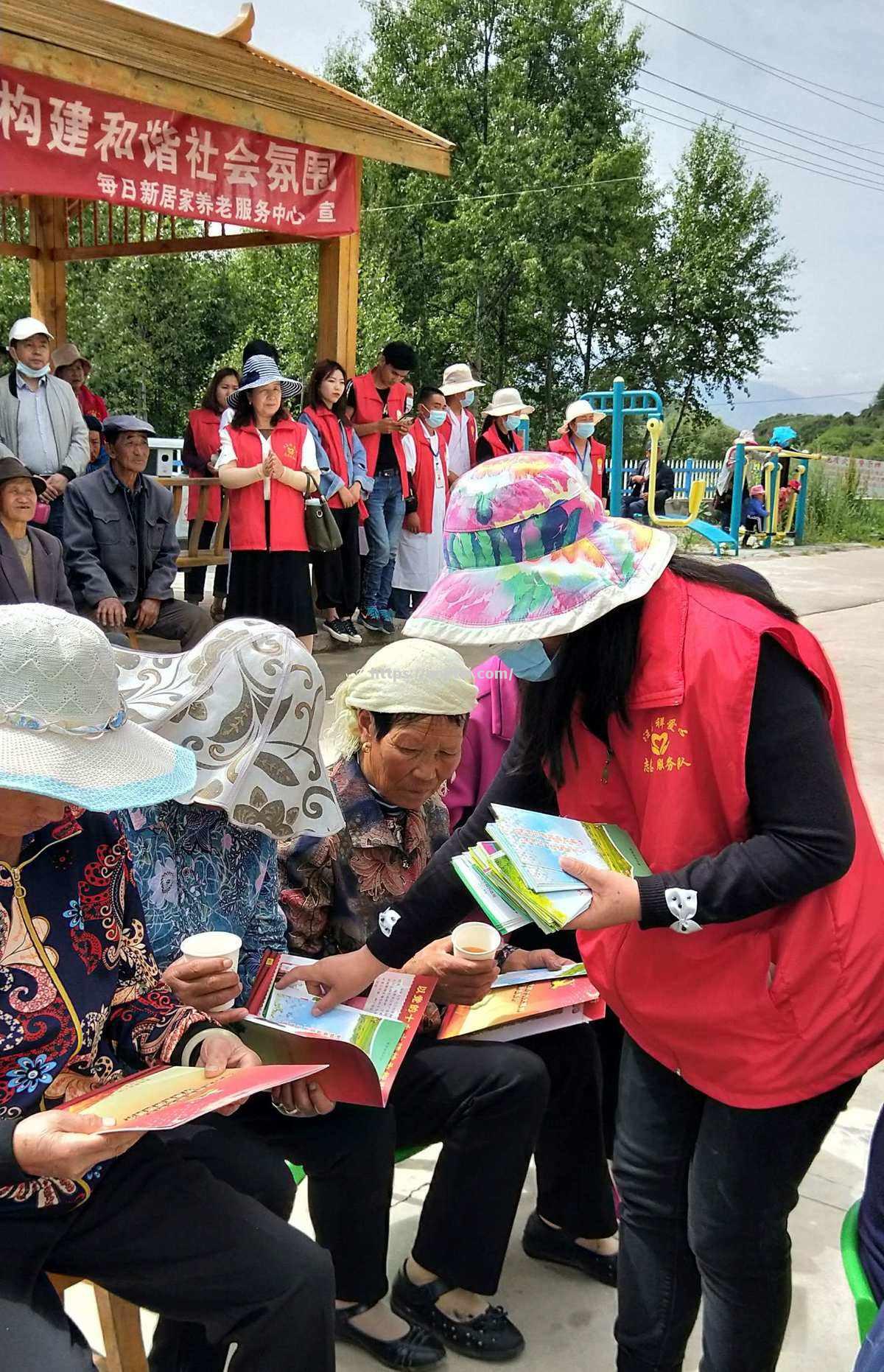 赤队展现出色团结,力压强敌 赤队展现出色团结,力压强敌