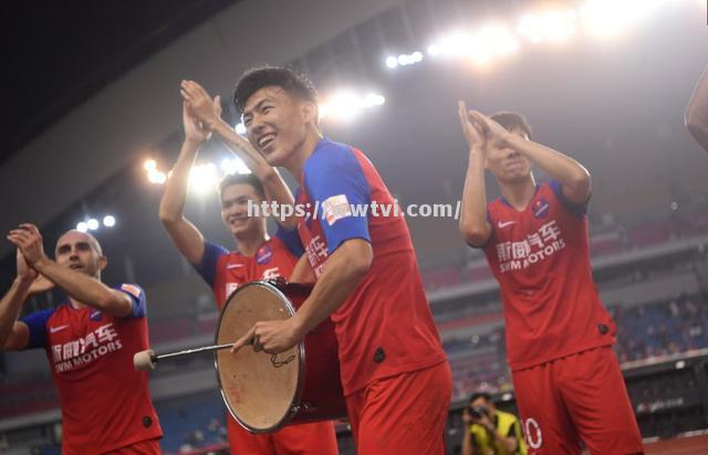 重庆斯威锋线火力全开,取得关键胜利提振信心 重庆斯威锋线火力全开,取得关键胜利提振信心