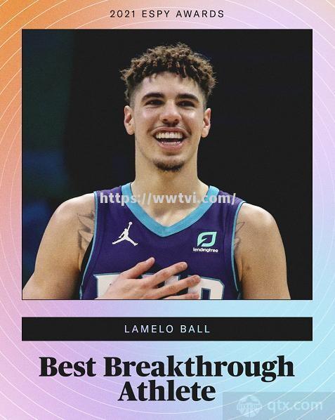 老鹰队新秀杨正式获得年度最佳新秀奖 老鹰队新秀杨正式获得年度最佳新秀奖