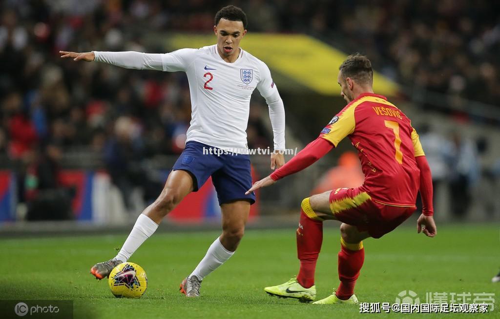 乌迪内斯右后卫表现出色,引起其他球队关注 乌迪内斯右后卫表现出色,引起其他球队关注