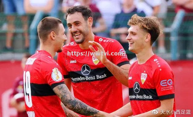 斯图加特客场逆袭,成功逆转领先实现突破 斯图加特客场逆袭,成功逆转领先实现突破