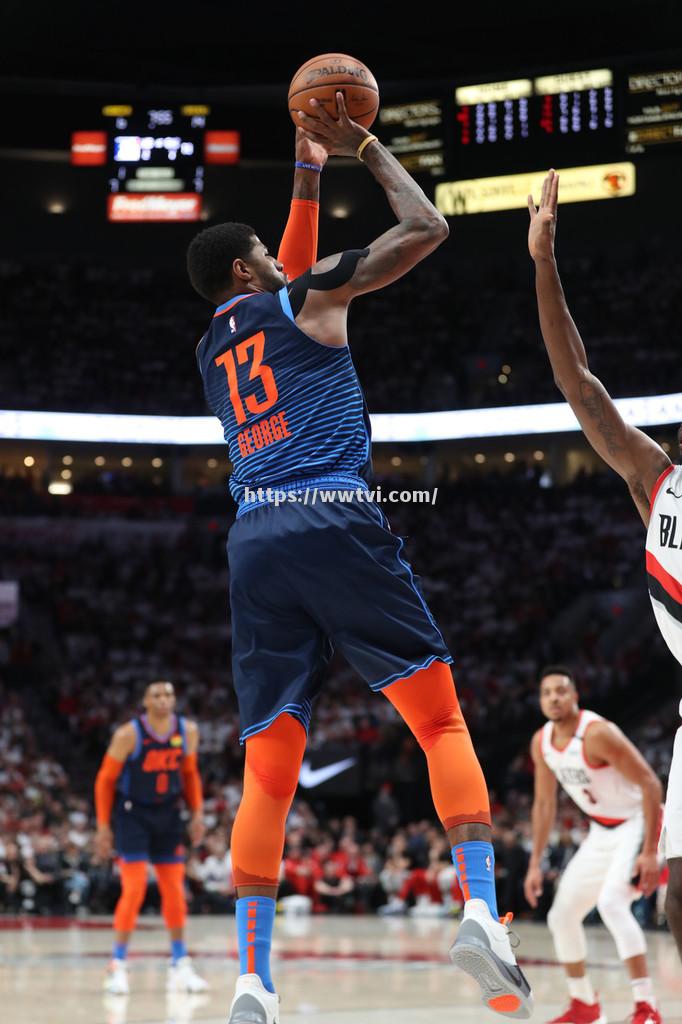 开拓者遭遇3连败!利拉德被禁赛困扰 开拓者遭遇3连败!利拉德被禁赛困扰