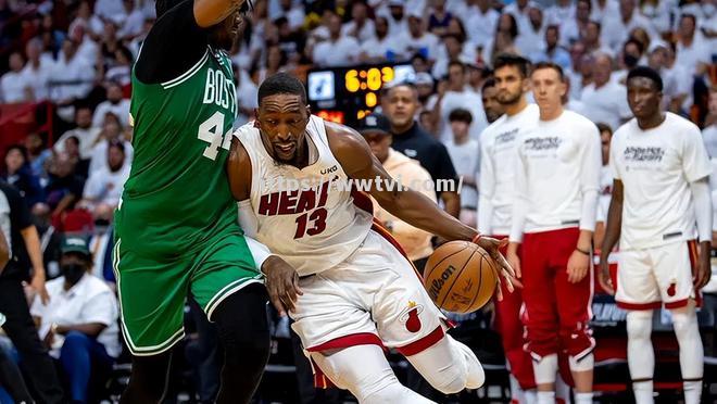 凯尔特人客场大胜热火继续排名第三 凯尔特人客场大胜热火继续排名第三