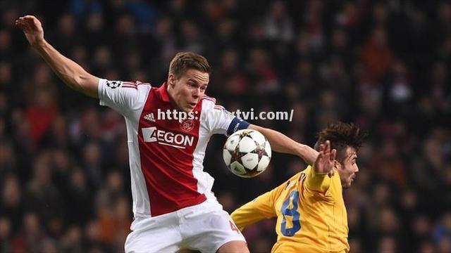 精彩的足球盛宴即将上演搏杀 精彩的足球盛宴即将上演搏杀