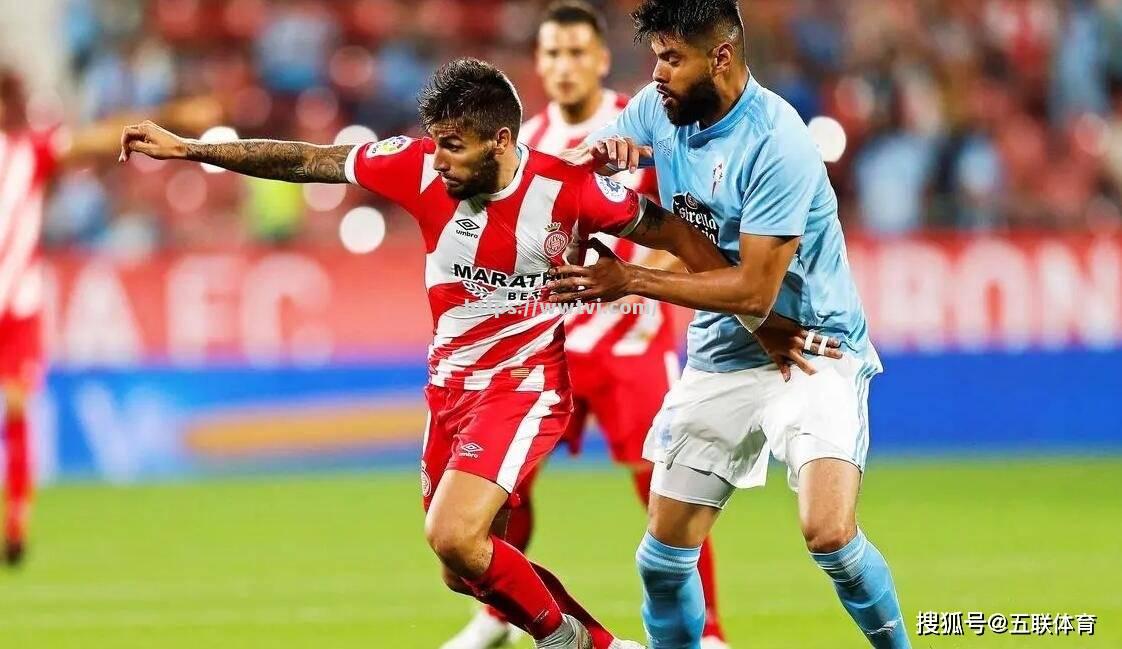 塞维利亚客场险胜埃瓦尔,保住三甲席位 塞维利亚客场险胜埃瓦尔,保住三甲席位