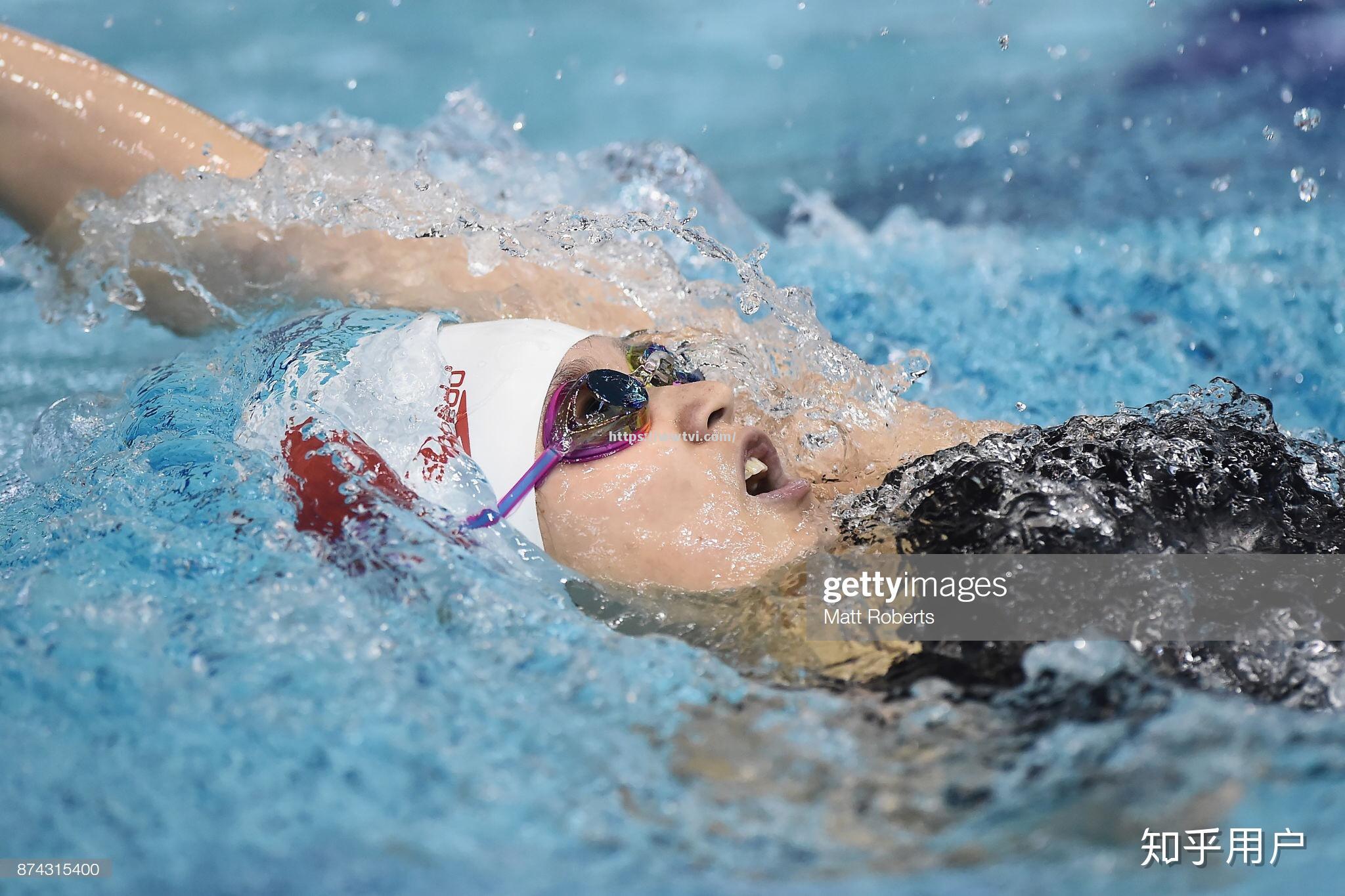 加拿大选手在游泳比赛中创造新纪录 加拿大选手在游泳比赛中创造新纪录