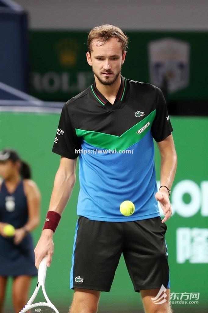 澳大利亚选手全面发力顺利过关 澳大利亚选手全面发力顺利过关