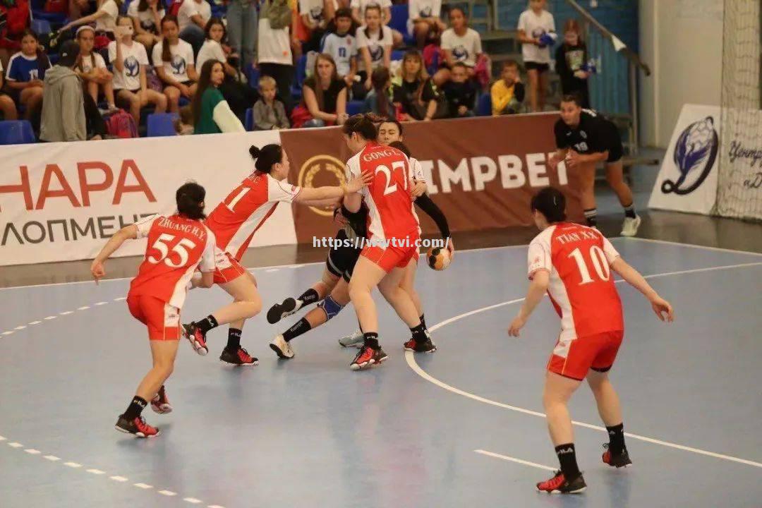 中场战术卡位,女足球队需加强临场应变 中场战术卡位,女足球队需加强临场应变