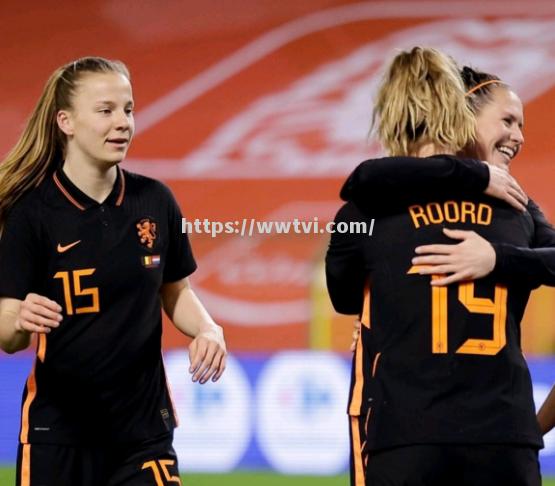 比利时女足比赛集训初见成效 比利时女足比赛集训初见成效