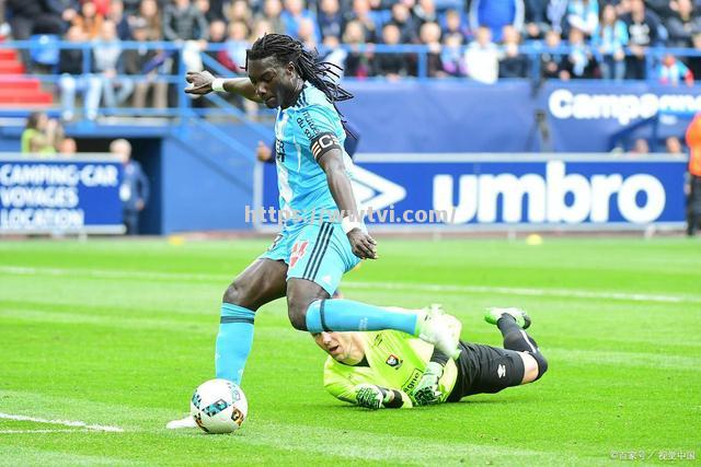 圣埃蒂安主场战平尼斯,球队寻求反弹 圣埃蒂安主场战平尼斯,球队寻求反弹