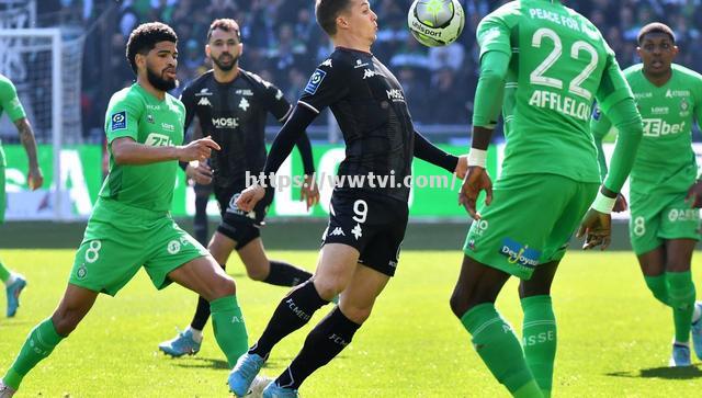 南特对圣艾蒂安,重返法甲的挑战 南特对圣艾蒂安,重返法甲的挑战