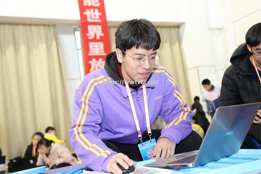 热门选手饮水思源,喜获好运连连夺冠 热门选手饮水思源,喜获好运连连夺冠