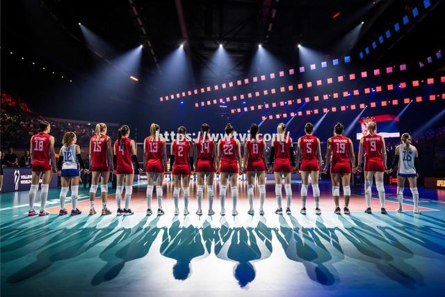 塞尔维亚队在欧预赛中登顶积分榜,成为夺冠热门 塞尔维亚队在欧预赛中登顶积分榜,成为夺冠热门