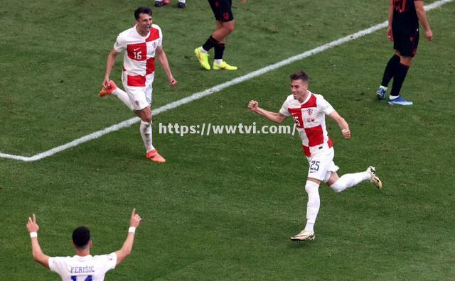 欧洲杯赛场上精彩纷呈 欧洲杯赛场上精彩纷呈