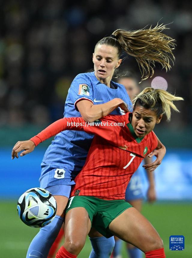 法国女足联赛新赛季开幕,球员们雄心勃勃 法国女足联赛新赛季开幕,球员们雄心勃勃