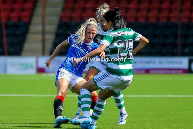 法国女足联赛新赛季开幕,球员们雄心勃勃 法国女足联赛新赛季开幕,球员们雄心勃勃