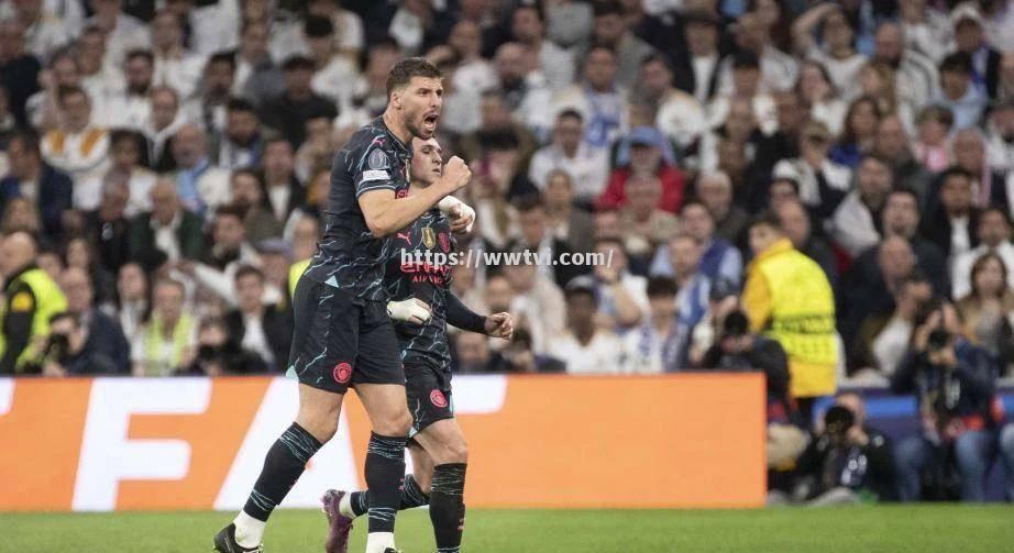 皇马中场频频破门,欧冠冠军之途一览无余 皇马中场频频破门,欧冠冠军之途一览无余