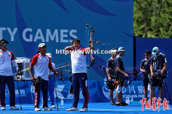 意大利射箭选手在团体比赛中取得胜利 意大利射箭选手在团体比赛中取得胜利