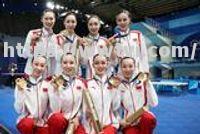 日本花样游泳队取得冠军,赢得观众喝彩! 日本花样游泳队取得冠军,赢得观众喝彩!