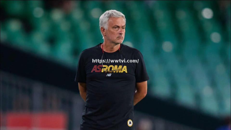 巴萨球队备战新赛季,主帅设定目标 巴萨球队备战新赛季,主帅设定目标