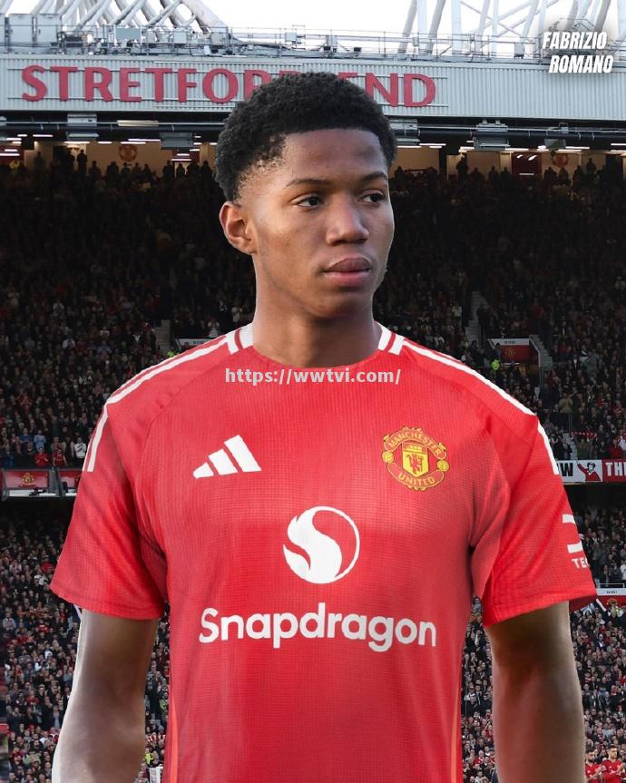 ➡️曼联球星加盟纽伦堡联赛 ➡️曼联球星加盟纽伦堡联赛