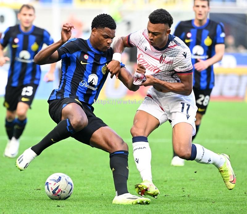 AC米兰攻势如潮,击败热那亚 AC米兰攻势如潮,击败热那亚