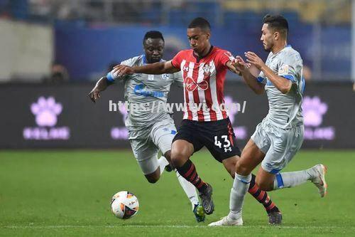 南安普顿战平狼队,完成保级壮举 南安普顿战平狼队,完成保级壮举