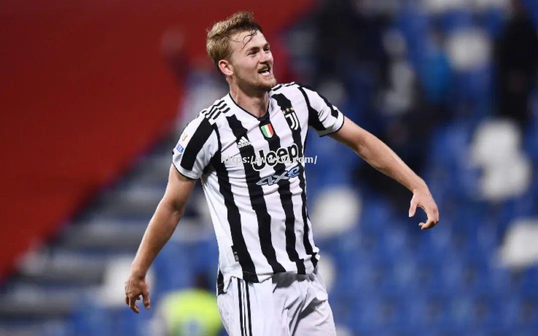 尤文图斯大破佩斯卡拉,稳坐榜首 尤文图斯大破佩斯卡拉,稳坐榜首