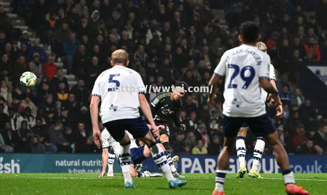 曼城逆转尤文图斯,冲进欧冠半决赛! 曼城逆转尤文图斯,冲进欧冠半决赛!