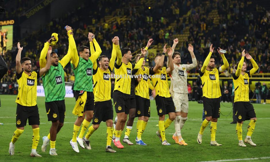 雄狮沃尔夫斯堡客场击败对手,跻身前列 雄狮沃尔夫斯堡客场击败对手,跻身前列