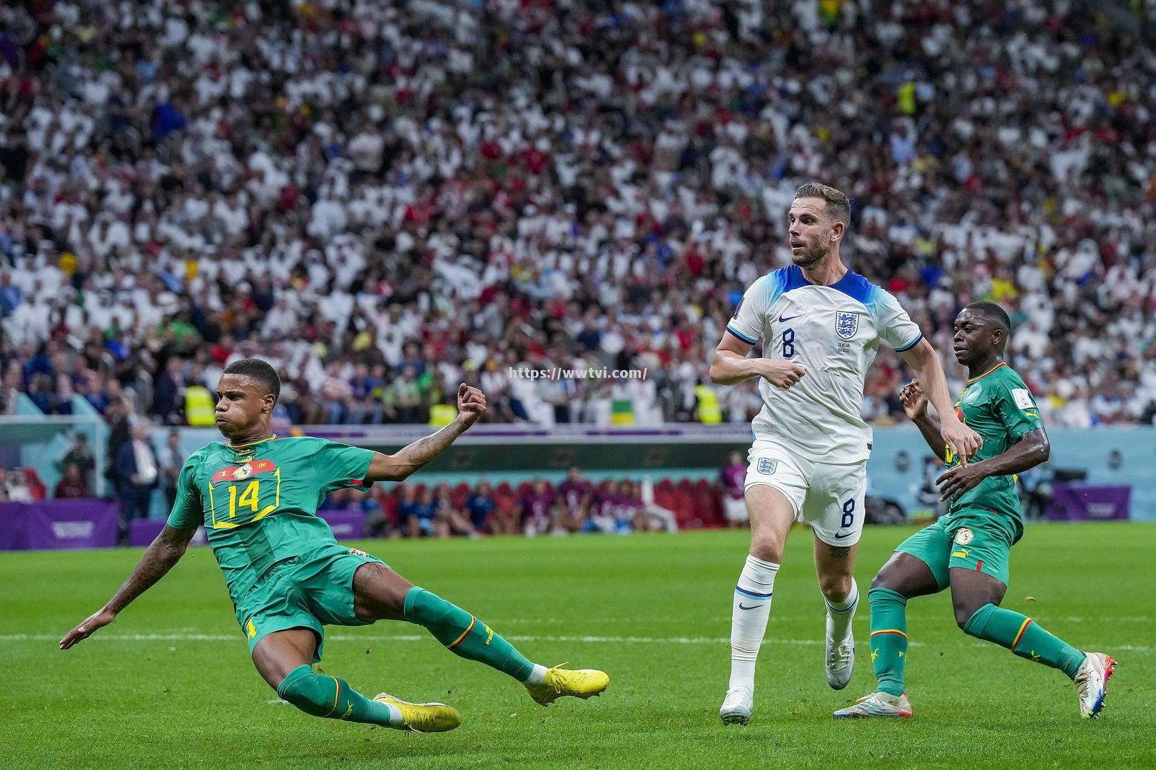 英格兰队再次大胜,稳坐D组榜首位置 英格兰队再次大胜,稳坐D组榜首位置