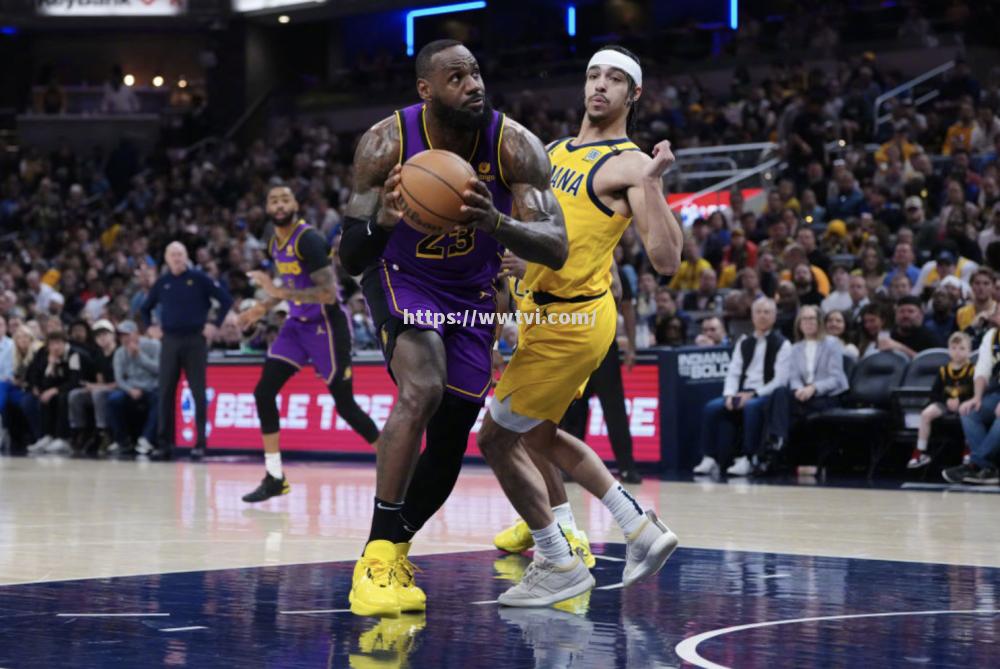 湖人客场惨败尼克斯,终结两连胜 湖人客场惨败尼克斯,终结两连胜