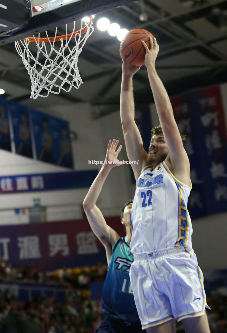 宁夏男篮在客场比赛中艰难取胜,积分不断攀升 宁夏男篮在客场比赛中艰难取胜,积分不断攀升