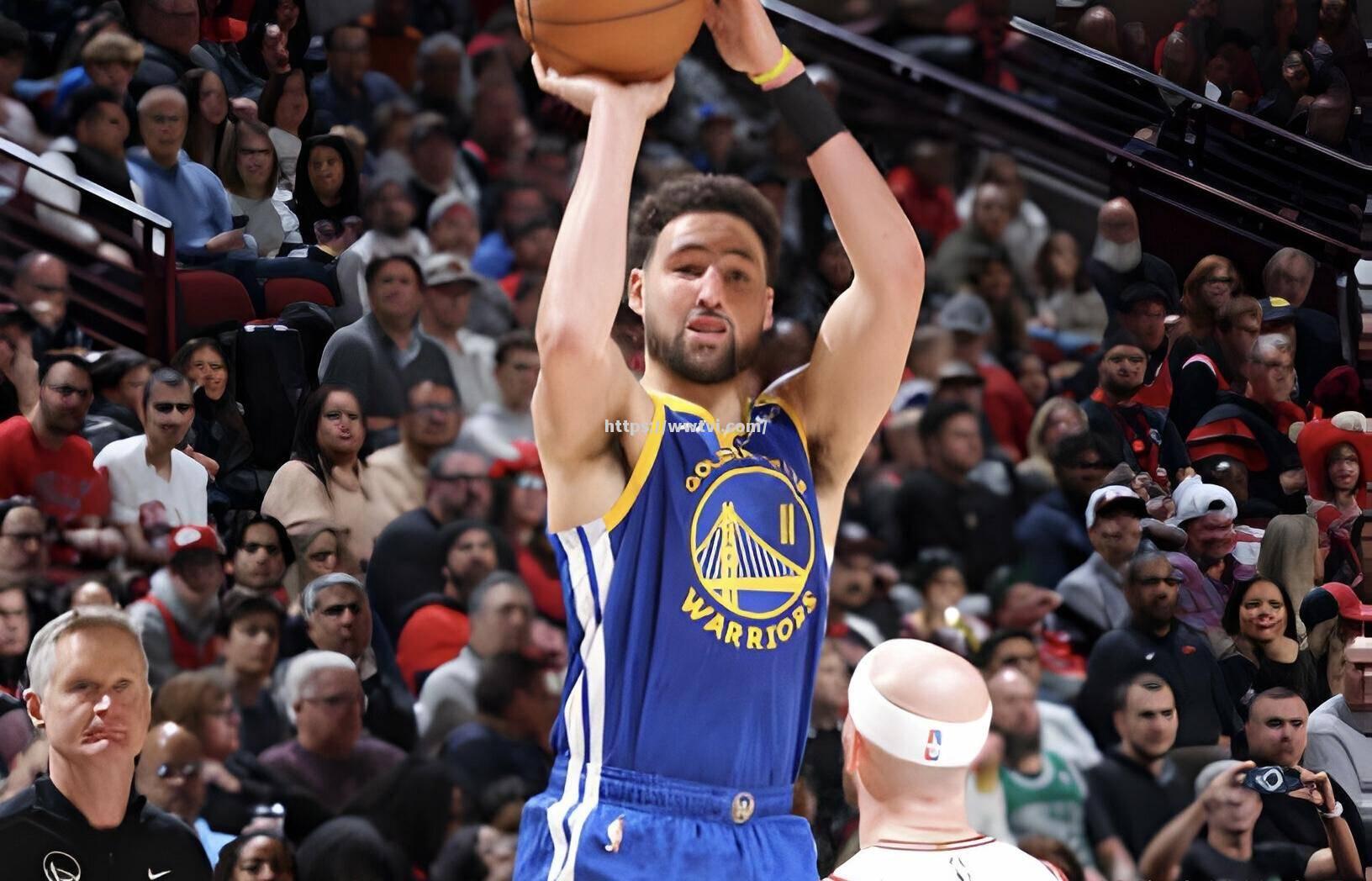 关键一战!球队在决胜时刻获胜,率先领先 关键一战!球队在决胜时刻获胜,率先领先