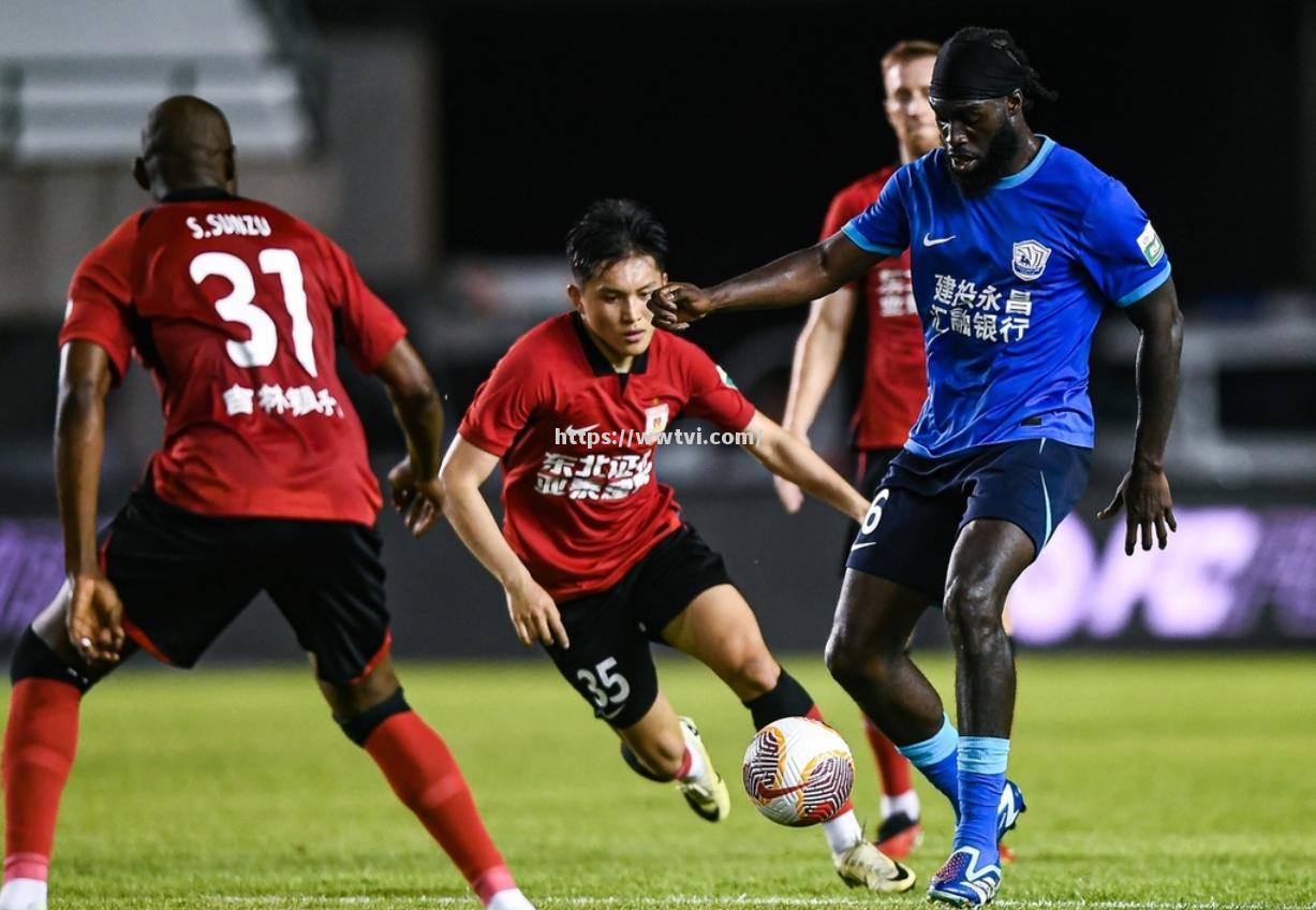 谢菲联惊艳表现,逆转胜利惊艳全场 谢菲联惊艳表现,逆转胜利惊艳全场