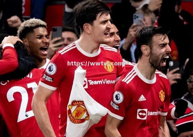 阿拉维斯赢球庆祝照片曝光，球员合影分享