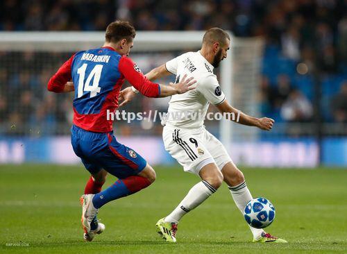 皇马主场失利,小组出线命运未卜 皇马主场失利,小组出线命运未卜