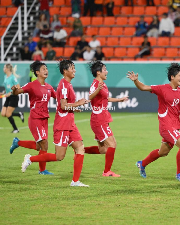 纷争激烈:女足世界杯擂台赛势如破竹 纷争激烈:女足世界杯擂台赛势如破竹