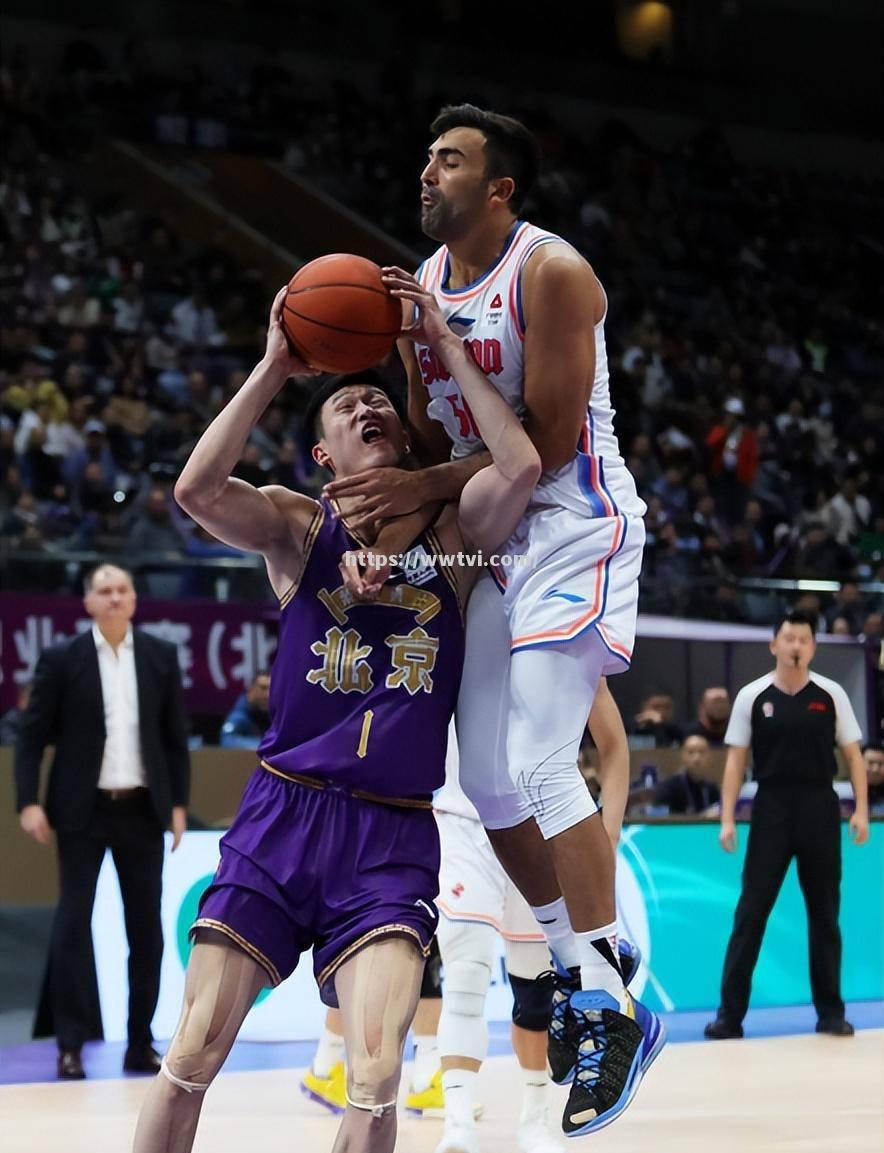 四川金强防线铁桶般稳固,连续零封对手 四川金强防线铁桶般稳固,连续零封对手