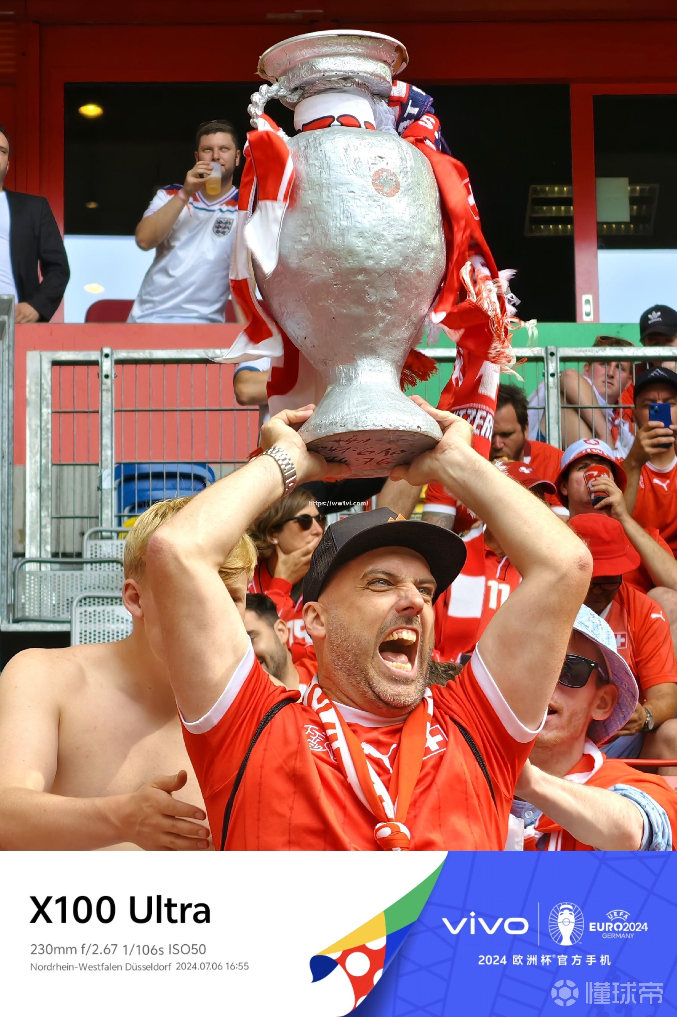 竞技场上的精彩表现将吸引无数球迷的目光 竞技场上的精彩表现将吸引无数球迷的目光