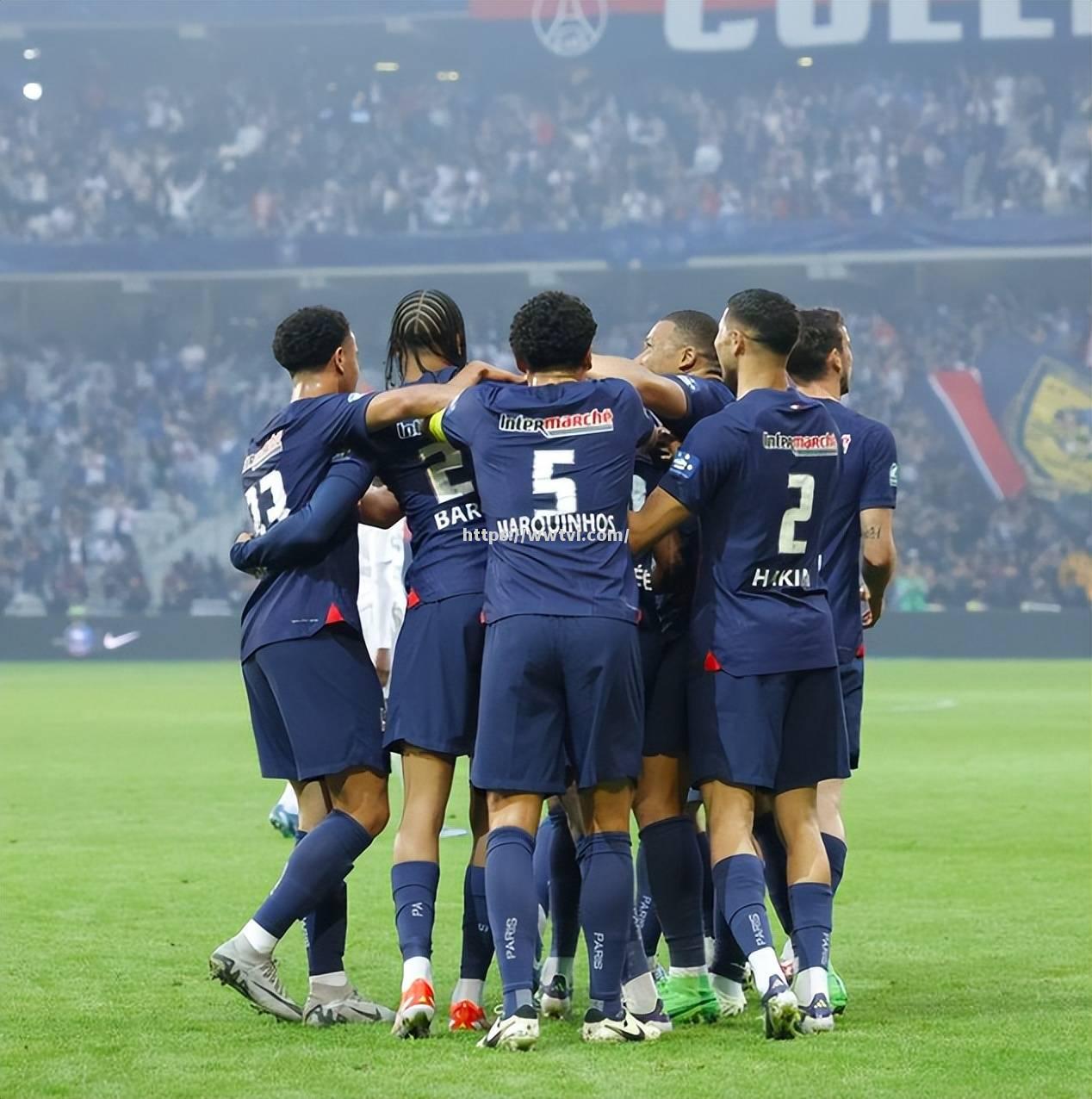 皇家马德里主场-大胜巴黎圣日耳曼,重返榜首 皇家马德里主场-大胜巴黎圣日耳曼,重返榜首